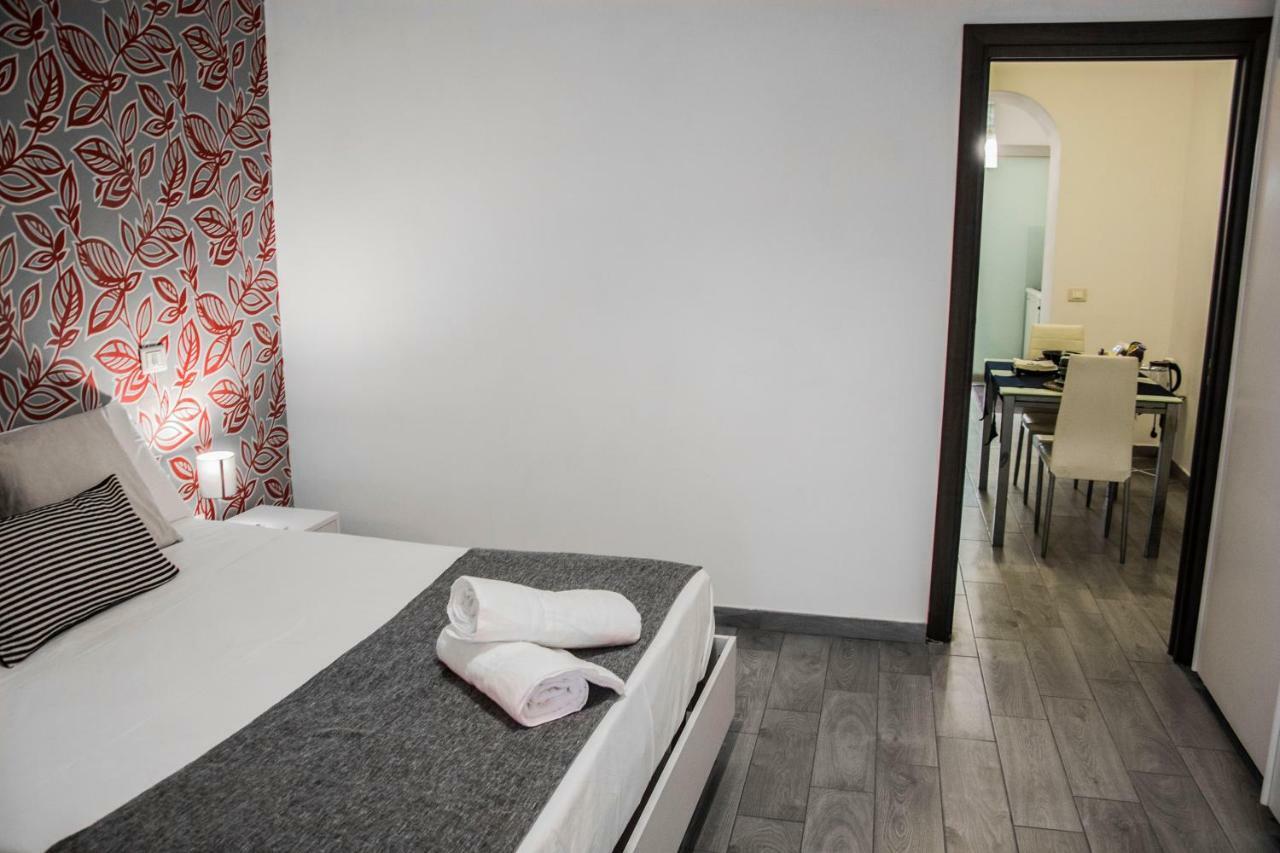 A Casa Nel Borgo Apartment Naples Exterior photo